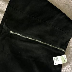 Felt front supper mini skirt